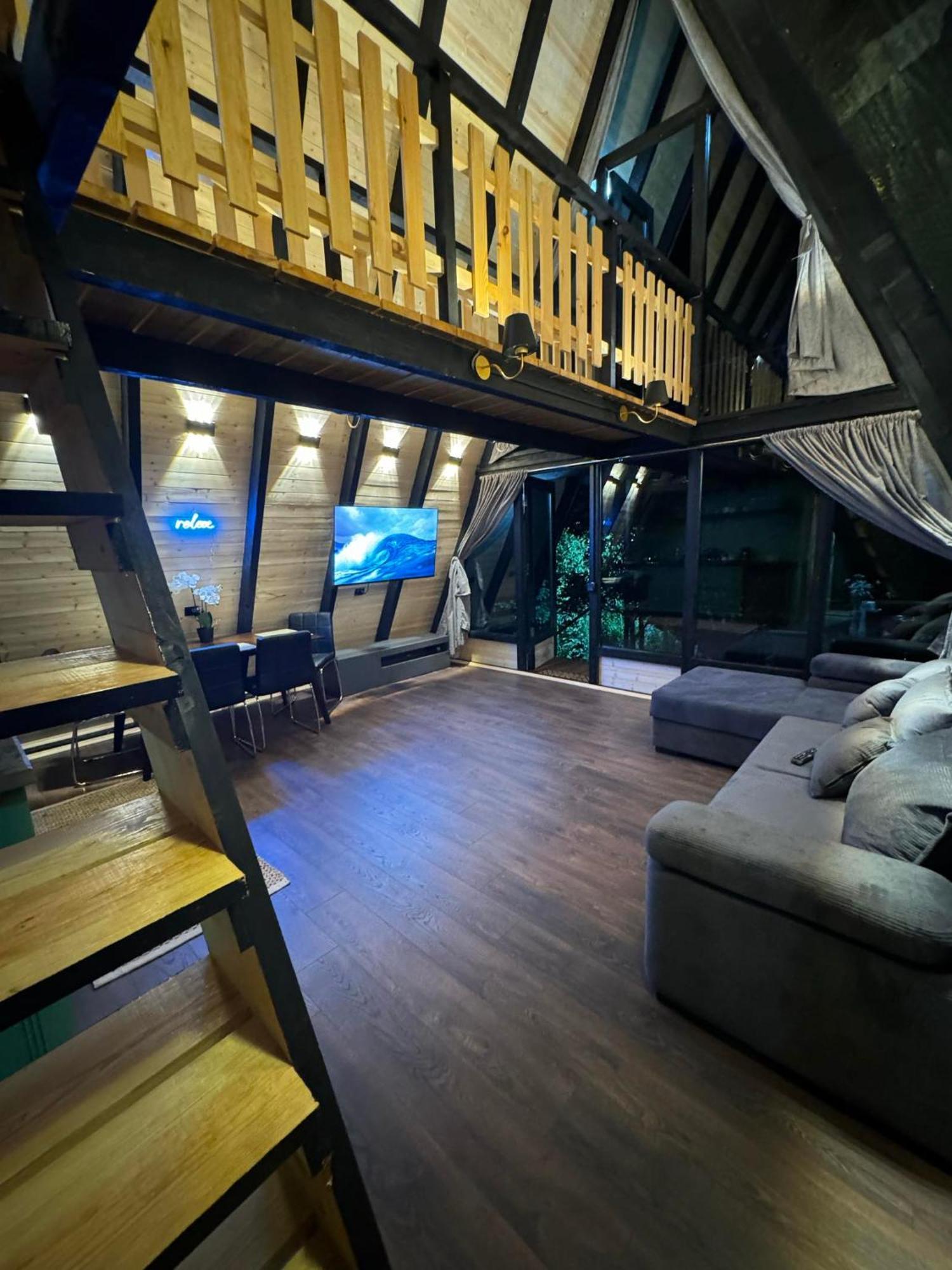 Sataplia Chalet *