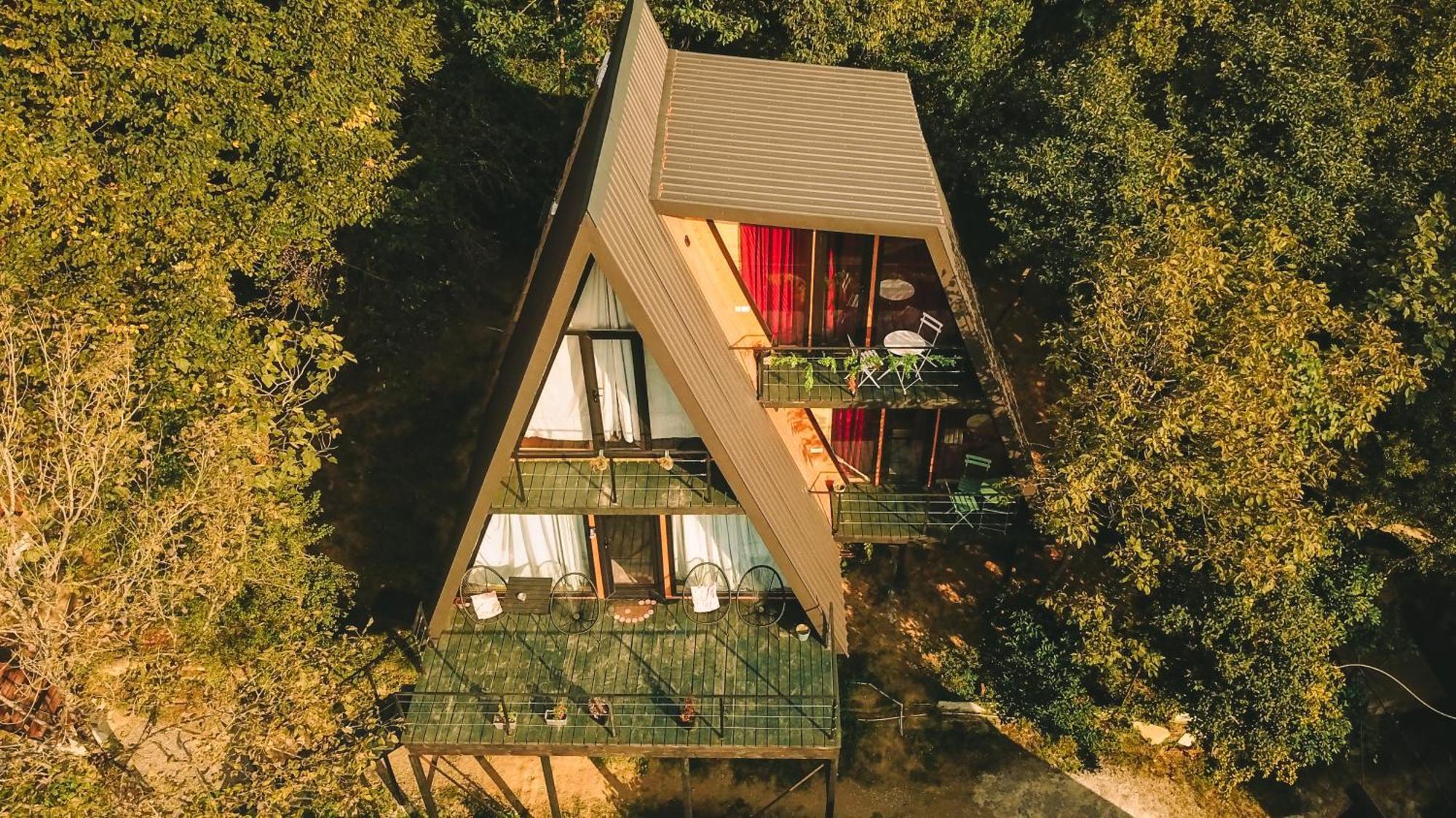 Sataplia Chalet
